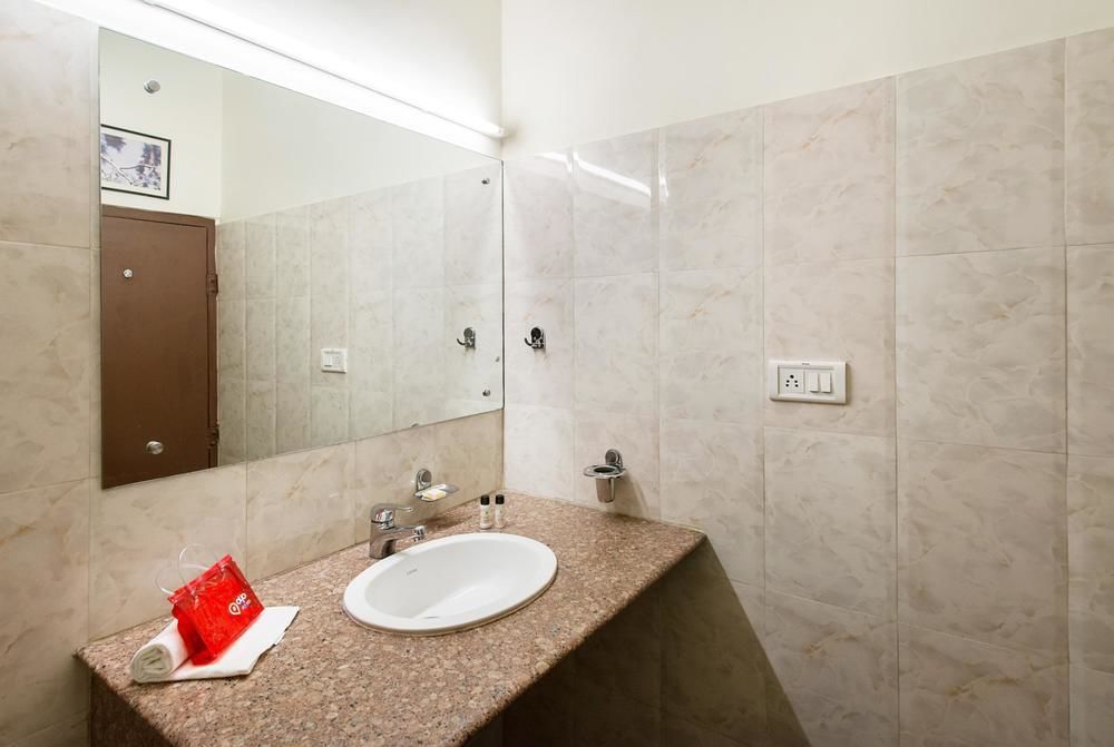 Oyo 1143 Hotel Rdb Palace ชัยปุระ ภายนอก รูปภาพ