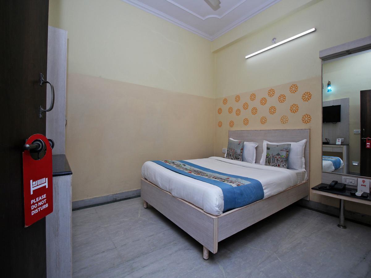 Oyo 1143 Hotel Rdb Palace ชัยปุระ ภายนอก รูปภาพ