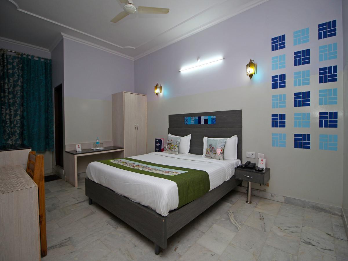 Oyo 1143 Hotel Rdb Palace ชัยปุระ ภายนอก รูปภาพ