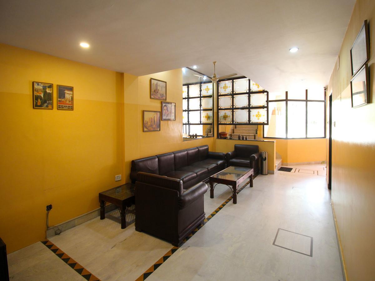 Oyo 1143 Hotel Rdb Palace ชัยปุระ ภายนอก รูปภาพ
